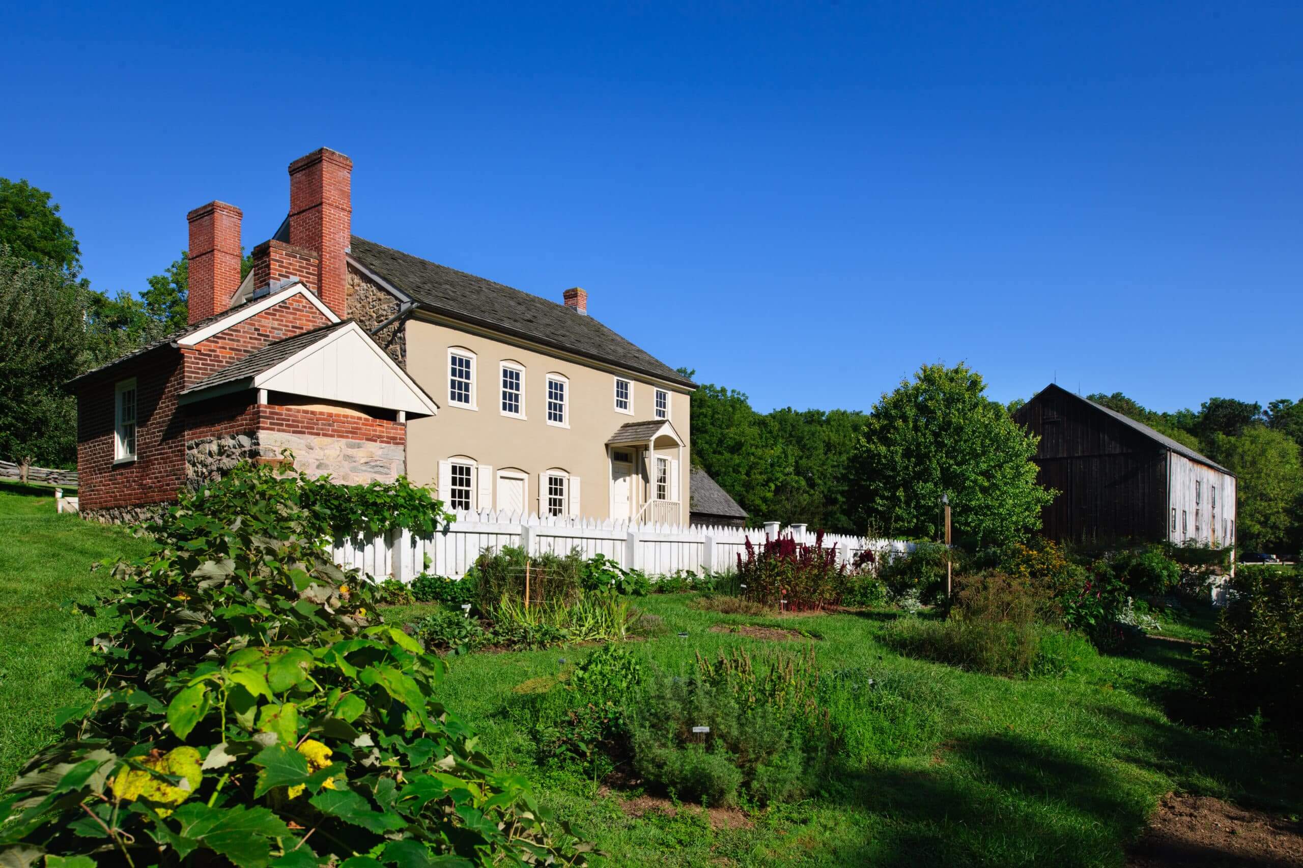 Burnside Plantation House, Summer Kitchen, and Garden